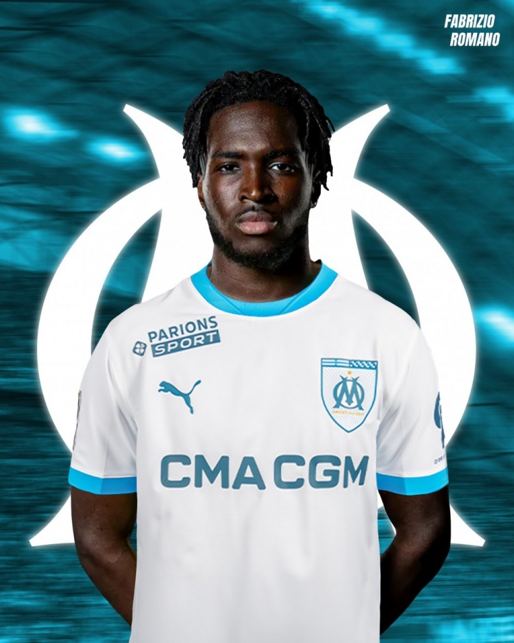 天博体育官方网站-迪马：在引进桑乔遭拒后，罗马将与博洛尼亚竞争马赛前锋洛维